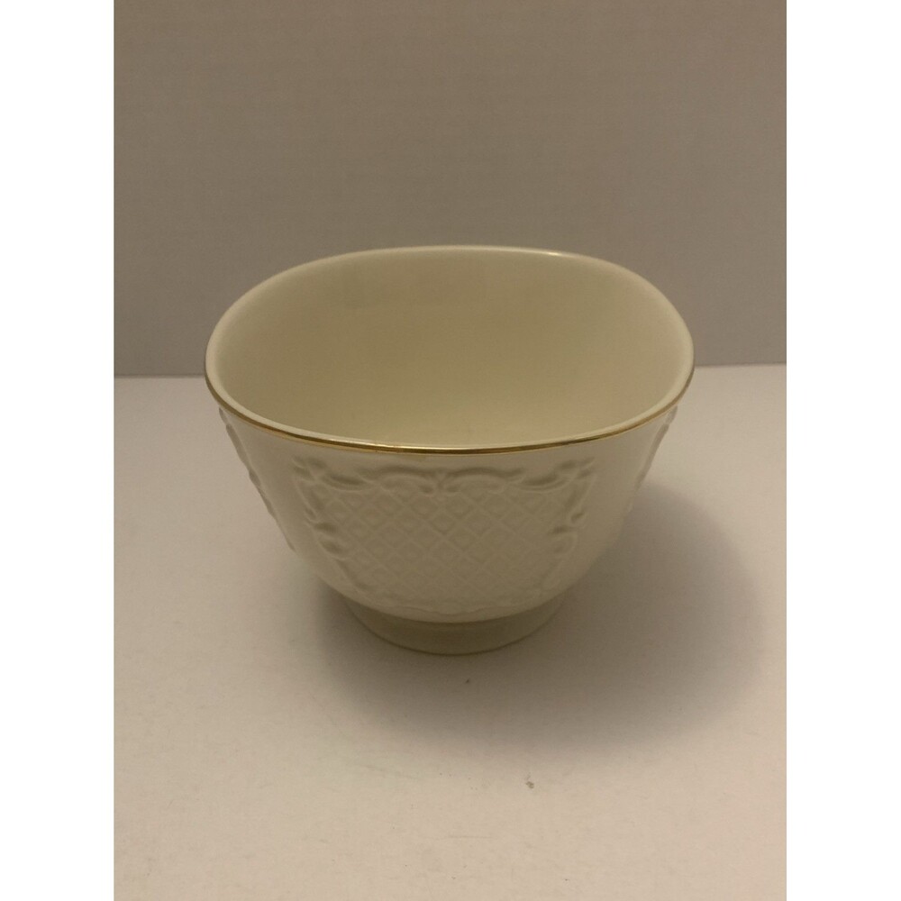 Lenox China Square Dish Candy Nut Bowl Canterbury Diamond Design 24kt Gold Trim